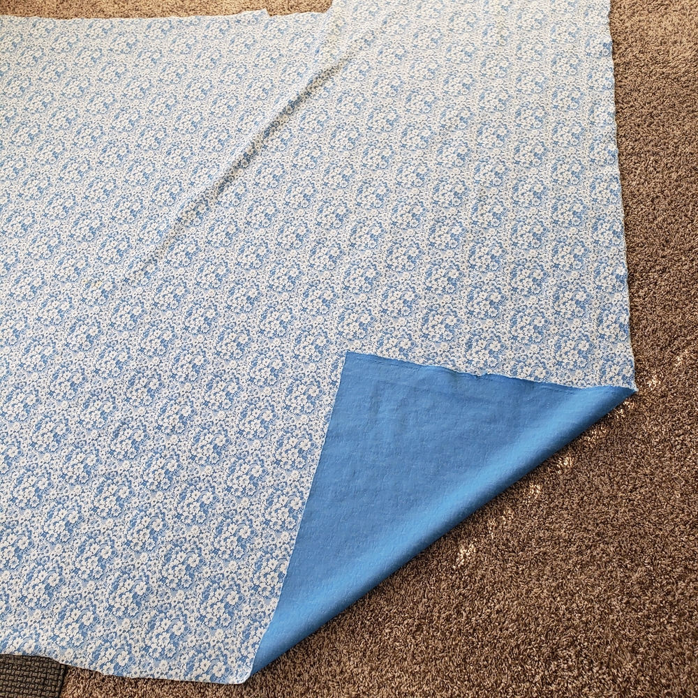 Vintage 1960s 1970s Baby Blue White Floral Polyester Fabric 60" Wide #84 - Picture 5 of 14